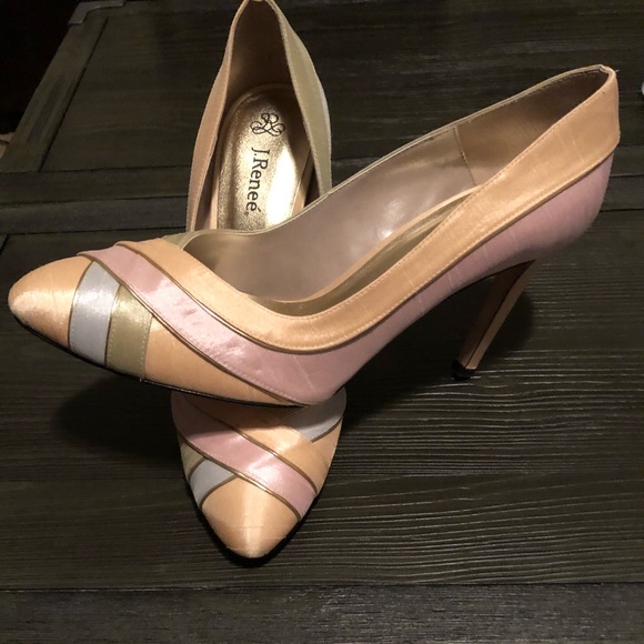 Shoes - Picture 3 of 3